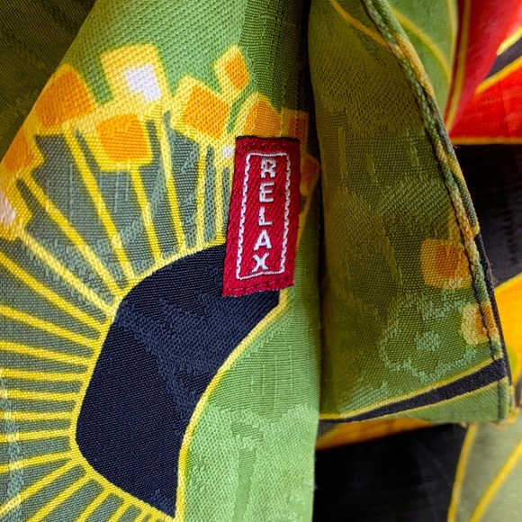 🎉HOST PICK 🎉 Tommy Bahama 100% Silk Aloha Shirt - Large - Picture 8 of 12